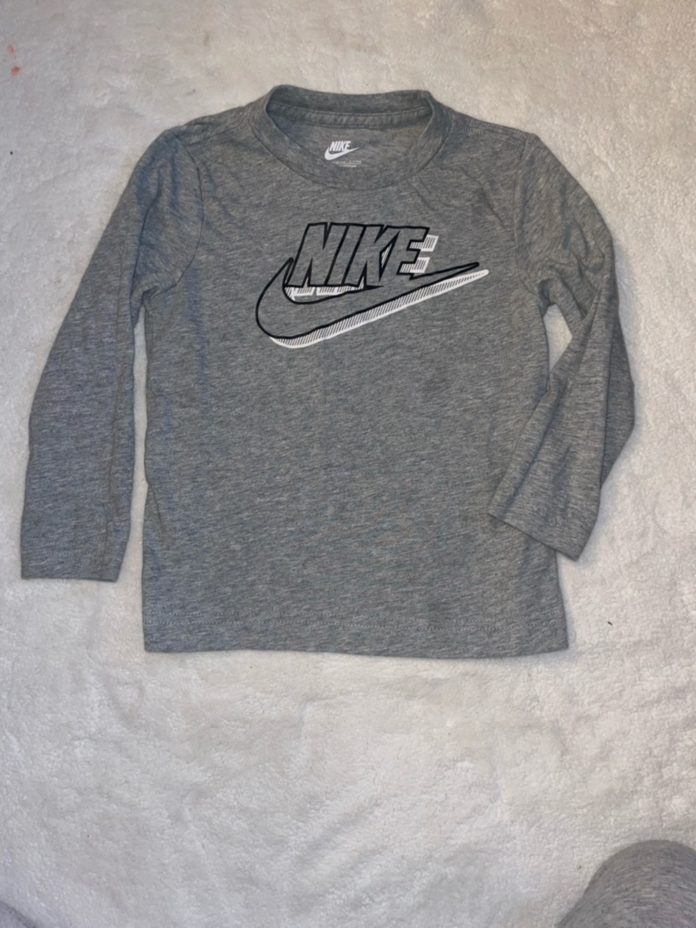 Nike 3t long sleeve